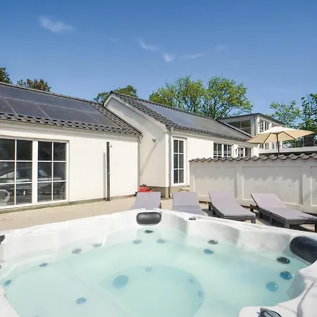 Four-bedroom In Vaggerlose Bøtø By