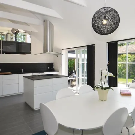 Four-bedroom In Vaggerlose 別荘 *